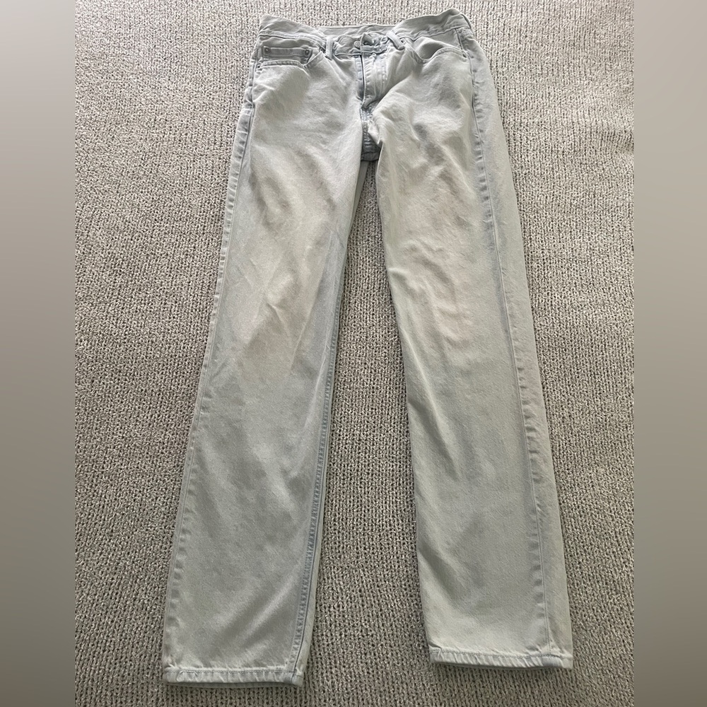 Levi's 514 Super Light Wash 32x34 Straight Leg Jeans